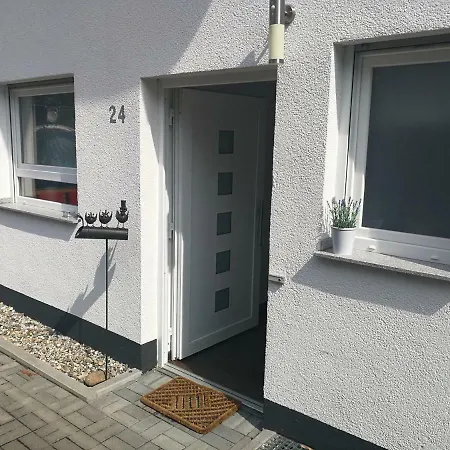 Ferienhaus Am Rheinsteig * Geisenheim